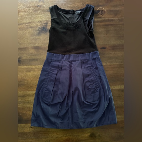 Theory Dristi Dress Black Blue Wool Bodice Sleeveless Scoop Women’s Size 0 - Picture 1 of 7